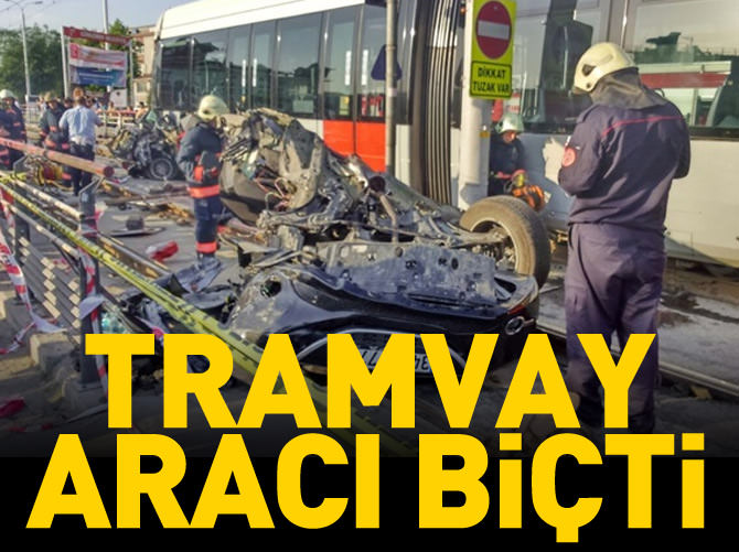 İstanbul'da tramvay aracı biçti