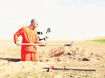 Rehineler kendi mezarını kazıyor