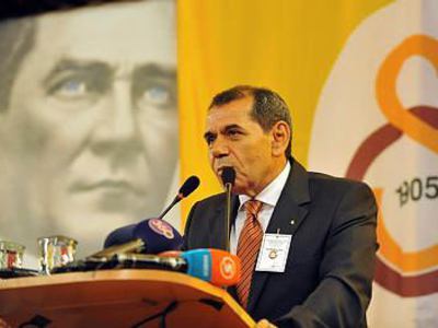 Dursun Özbek'ten Muslera açıklaması