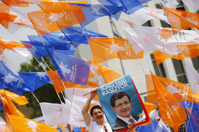 Davutoğlu, sahafları gezdi kitap aldı - 3