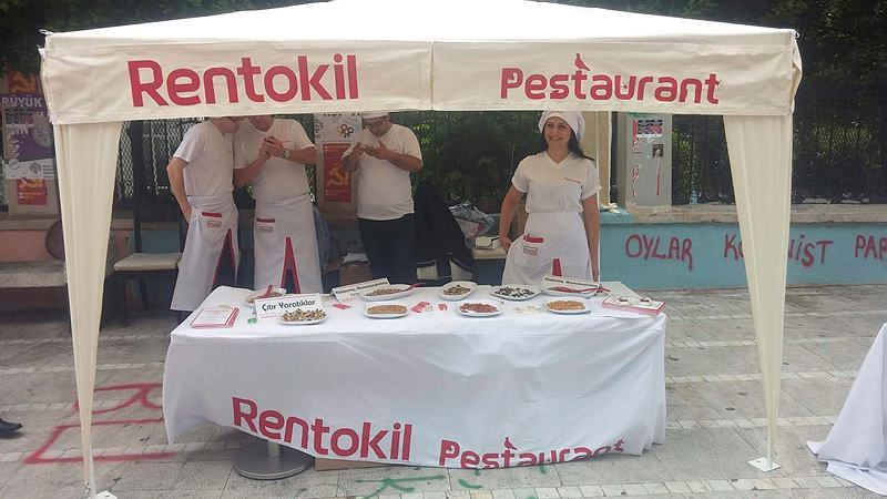 Kadıköy'de "böcek" ikram ettiler - 2