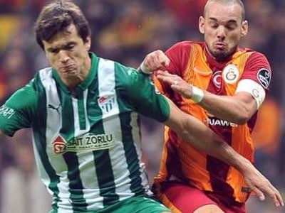 Bursaspor 1- Galatasaray 0 Fernandao (Dk. 27 )