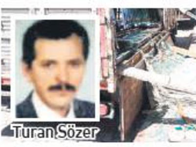 1.5 tonluk camın altında kaldılar