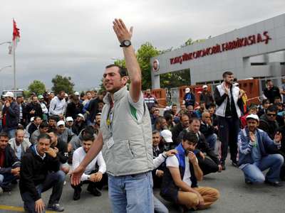 Tofaş'ta üretim yine durdu!