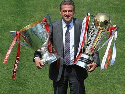 Hamza Hamzaoğlu 3 yıl daha Galatasaray'da