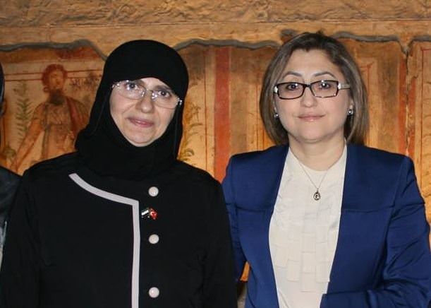 Bizimkileri alın Erdoğan ve Davutoğlu'nu verin