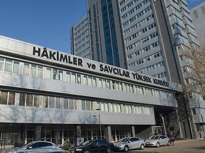 37 hakim ve savcı meslekten ihraç edildi