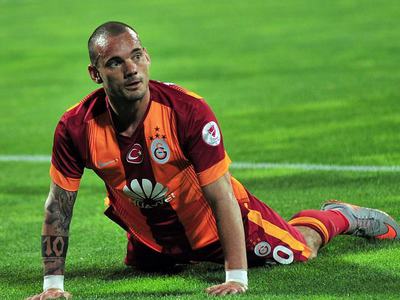 "İstanbul'a döner dönmez Galatasaray ile.."