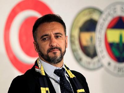 Kuyt: Pereira cumanın önemini bilmeli