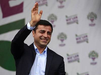 Demirtaş'a 2 koruma polisi verildi
