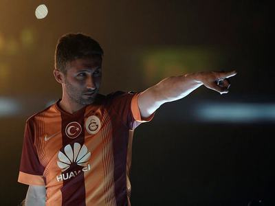 Galatasaray Sabri Sarıoğlu ile yeniden anlaştı