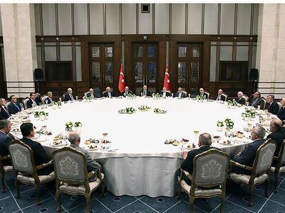 Cumhurbaşkanı Erdoğan ilim adamları ile iftar yaptı