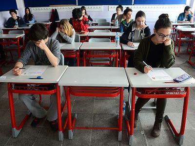 Özel okulların kayıt takvimi iptal edildi