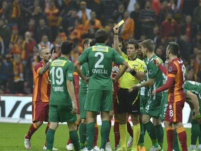 Simon Kjaer'in yerine Bursasporlu stoper