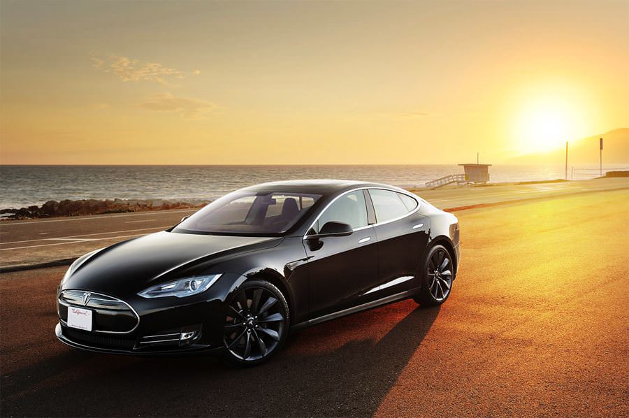 18 liraya 500 km. gidebilen otomobil: Tesla Model S