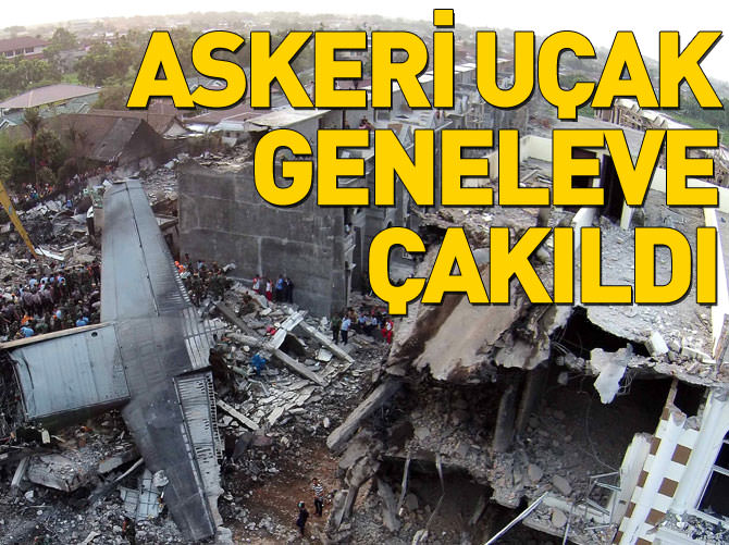 Askeri uçak geneleve çakıldı