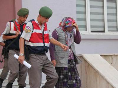 Eşini öldüren kadına tahrik indirimi