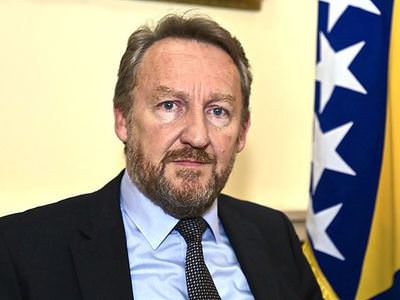 İzzetbegoviç'ten BM'ye Srebrenitsa mesajı