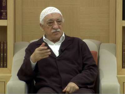 Gülen'e kumarcı müdürü sordular