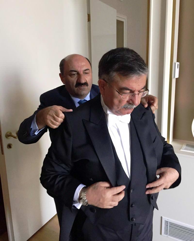 İsmet Yılmaz'dan fraklı ilk poz - 1