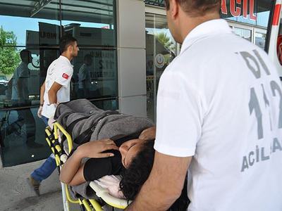 Didim'de kaçakları taşıyan tekne ve bot battı