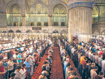 Kim Allah'ın taksimatını beğenmez?