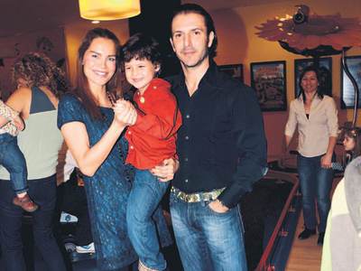 Ebru Şallı ile Harun Tan'dan sürpriz tatil