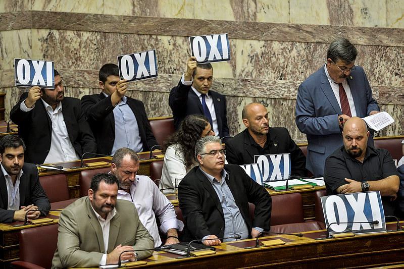 'Oxi'moron plan: Atina'da 'hayır' Brüksel'de 'evet' - 4