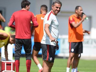 Hamza Hamzaoğlu: Fenerbahçe transfer yapmak zorundaydı