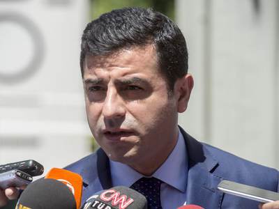 Demirtaş KCK'nın ateşkes açıklamasını yorumladı