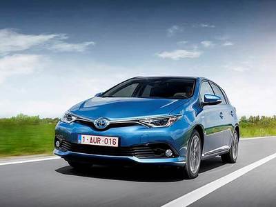 Yenilenen Toyota Auris Türkiye'de