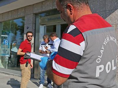 İzmir'de banka soygunu