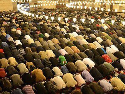 Bayram namazı saatleri açıklandı