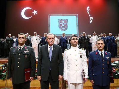 Harp Akademileri'nde mezuniyet töreni