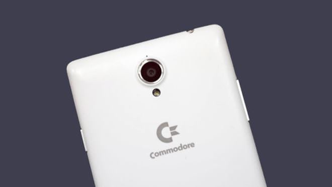 Commodore efsanesi akıllı telefon olarak geri dönüyor - 1