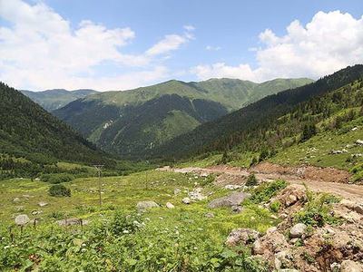 'Yeşil Yol Karadeniz'e 2 milyon turist getirecek'