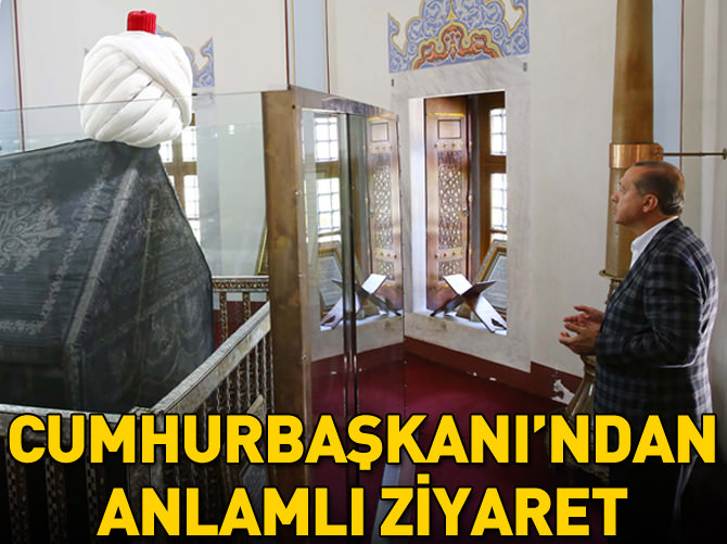 Cumhurbaşkanı Erdoğan'dan esnaf ve türbe ziyareti