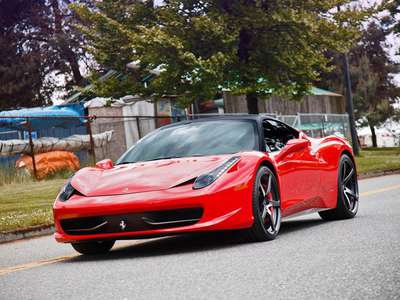 Ferrari araçlarını geri çağırdı