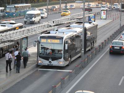 Metrobüs kullananlar dikkat!