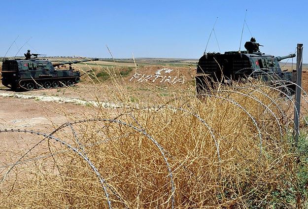 DAEŞ mevzileri top ve obüs ateşi altına alındı