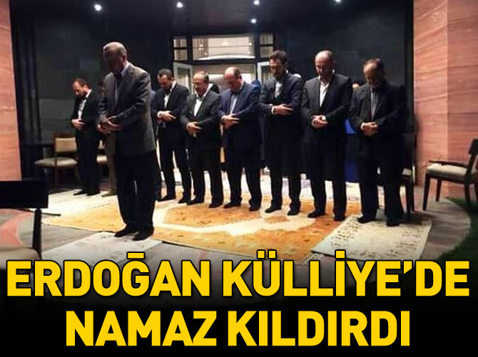 Cumhurbaşkanı Erdoğan, Külliye'de namaz kıldırdı
