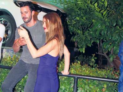 Ünlü oyuncu Barış Arduç, fena yakalandı