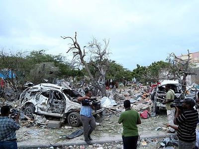 Somali'de otele bombalı saldırı: 10 ölü