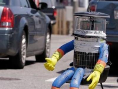 Otostop ile seyahat eden hitchBOT, seyahatini tamamlayamadı