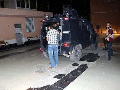 Nusaybin'de polis aracına bombalı tuzak