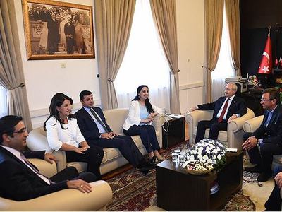 Kılıçdaroğlu HDP Eş Genel başkanlarıyla görüştü