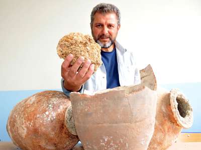 Van'da 250 yıllık otlu peynir bulundu!
