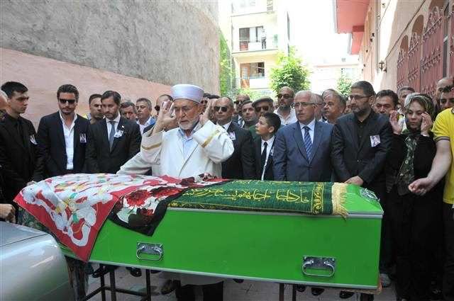 Gülay Kanatlı defnedildi