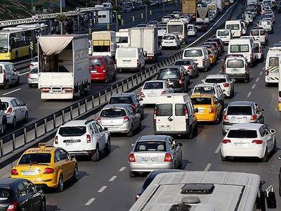 İstanbul'da bugün bazı yollar trafiğe kapatılacak