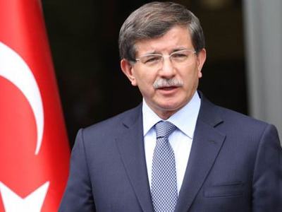 Başbakan Davutoğlu'ndan, Demir'e "geçmiş olsun" telefonu